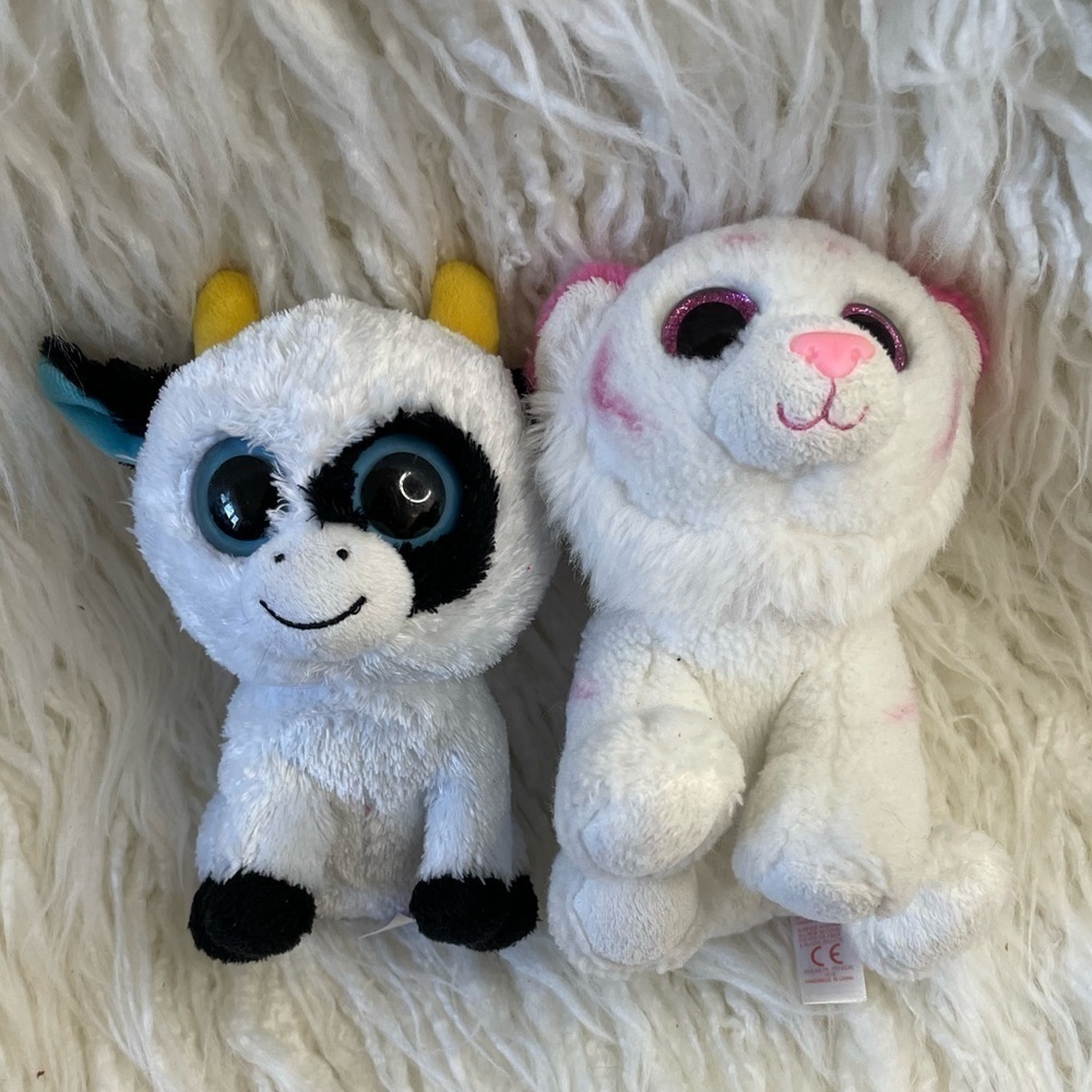 Ty Beanie Boo & VelveTy Daisy The Cow & Tabor The Tiger
